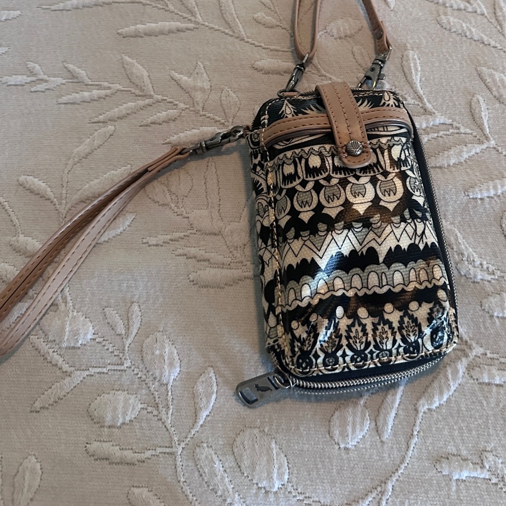 Sakroot crossbody/wallet